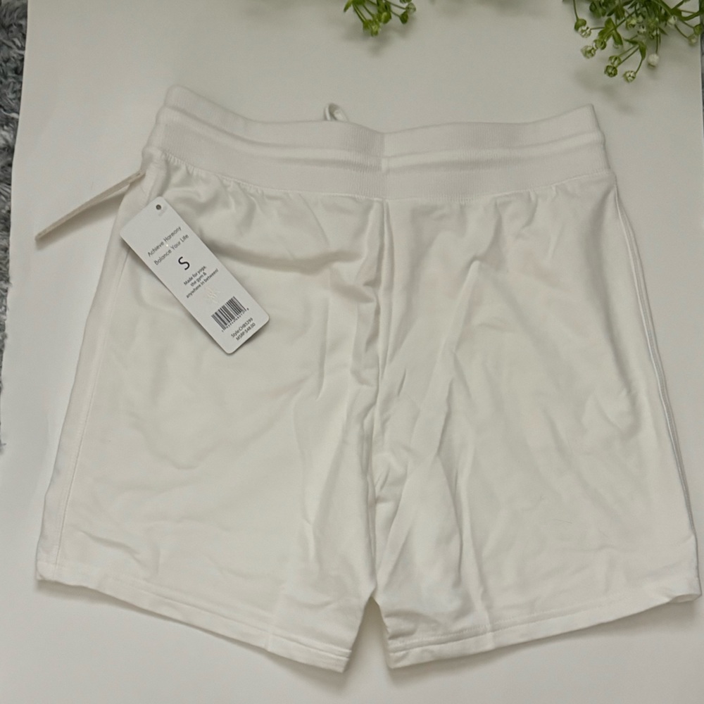 Harmony Balance short small made for yoga the gym & anywhere in between